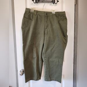 Jessica London Women's Olive Cropped Jeans